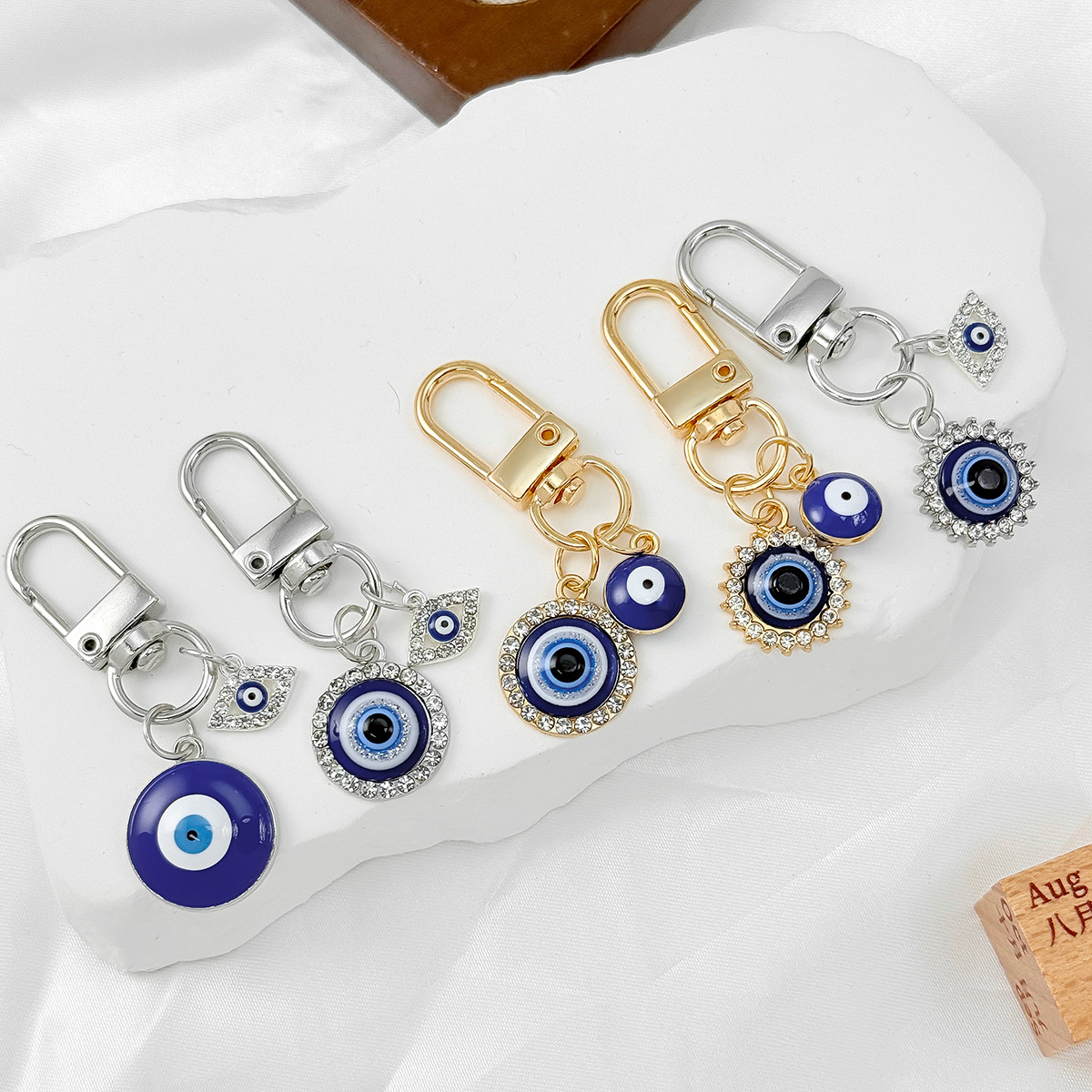Men Accessories Evil Eye - keychain eyelash Metal Evil Eye Keychain